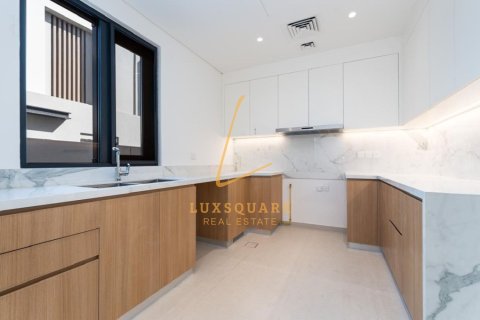 4 bedrooms Townhouse in Jebel Ali, UAE No. 165897 4