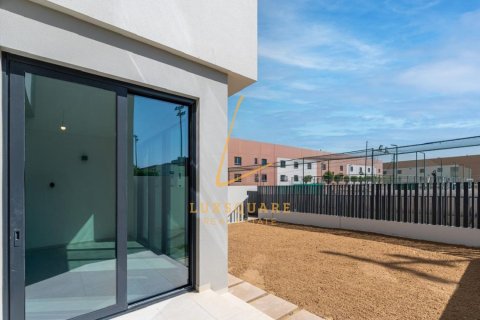 4 bedrooms Townhouse in Jebel Ali, UAE No. 165897 27