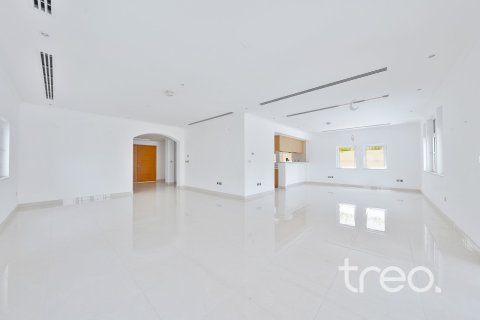 Villa de 3 dormitorios en Regional, UAE No. 200843 15
