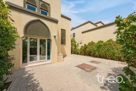 Villa de 3 dormitorios en Regional, UAE No. 200843 24