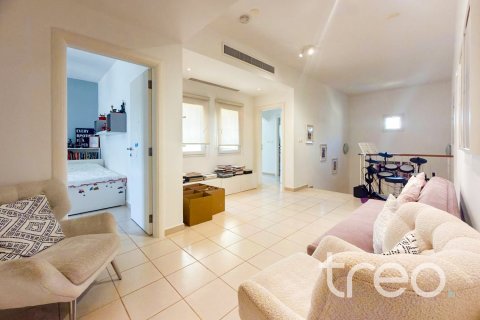 Villa de 5 dormitorios en Meadows 8, UAE No. 200844 5