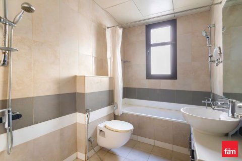 Villa de 4 dormitorios  No. 134768 15