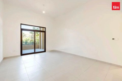 Apartment de 2 dormitorios en Umm Suqeim, UAE No. 168446 10