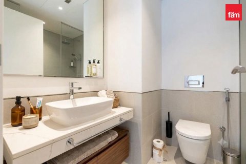 Apartment de 2 dormitorios en Umm Suqeim, UAE No. 168446 3