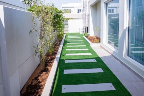 Таунхаус с 3 спальнями в Arabella Townhouses, ОАЭ №163438 6