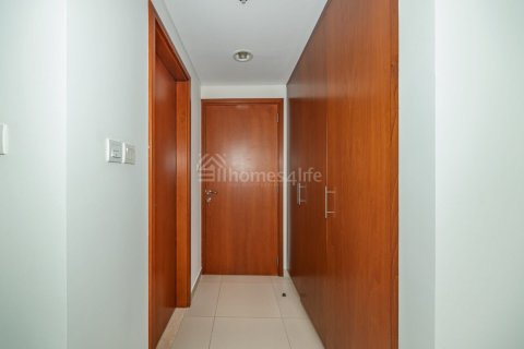Apartment de 3 dormitorios en Dubai Media City, UAE No. 163442 6