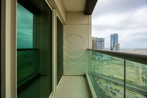 Apartment de 2 dormitorios en Abu Dhabi, UAE No. 150093 3