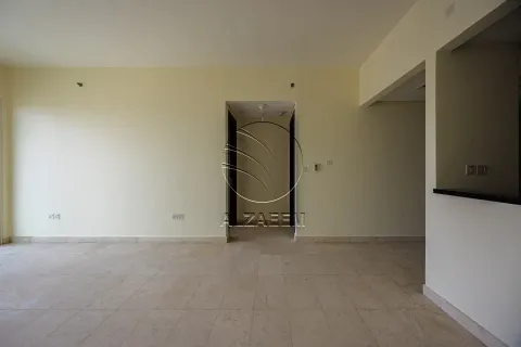Apartment de 2 dormitorios en Abu Dhabi, UAE No. 150093 8