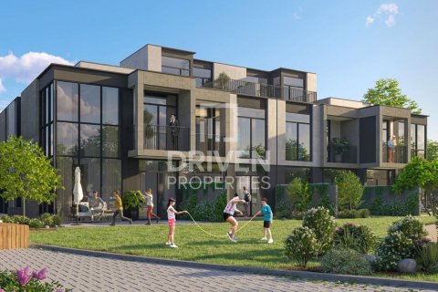 4 bedrooms Villa in Mudon, UAE No. 190643 9
