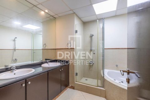 3 bedrooms Apartment in KG Tower, UAE No. 190639 14