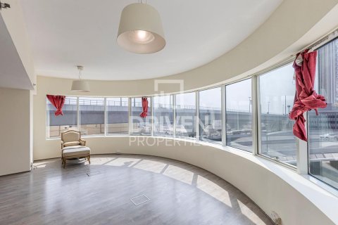 3 bedrooms Apartment in KG Tower, UAE No. 190639 3