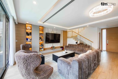 Villa de 5 dormitorios en Dubai Hills Estate, UAE No. 200352 23