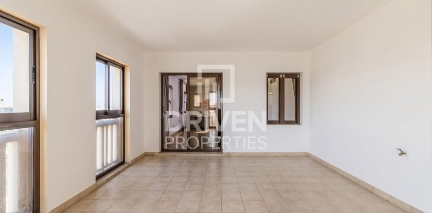 2 bedrooms Apartment in Dubai Festival City, UAE No. 190010