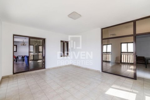 2 bedrooms Apartment in Dubai Festival City, UAE No. 190010 4