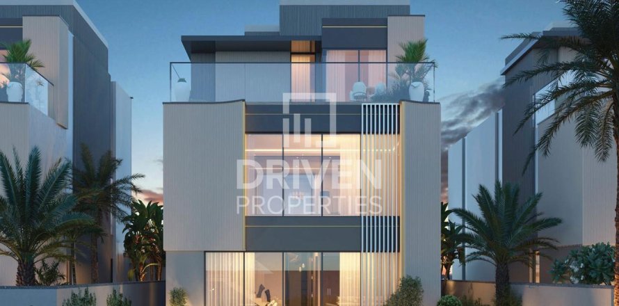 3 bedrooms Villa in District 11, UAE No. 201622