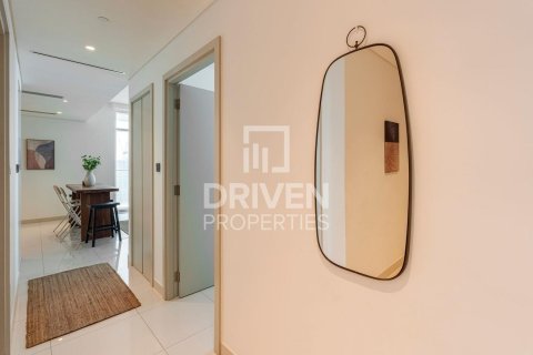 Appartement de 2 chambres à EMAAR Beachfront, UAE No. 207368 17