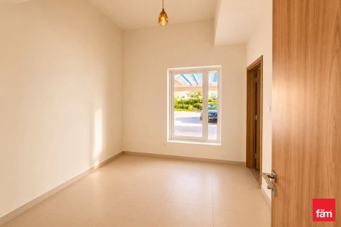 3 bedrooms Townhouse in Dubai, UAE No. 164896 4