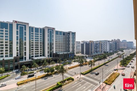 2 bedrooms Apartment in Palm Jumeirah, UAE No. 210129 3