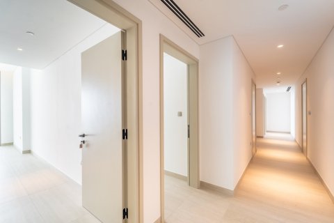 4 bedrooms Apartment in Palm Jumeirah, UAE No. 183448 10