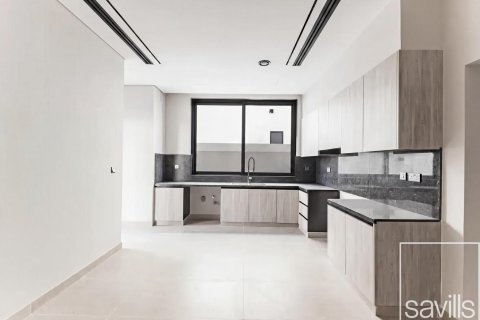 Villa de 5 dormitorios en Al Furjan, UAE No. 199214 16