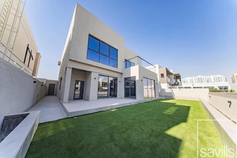 Villa de 5 dormitorios en Al Furjan, UAE No. 199214 3