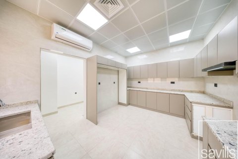 5 bedrooms Villa in Al Barsha South, UAE No. 199215 16