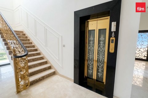 9 bedrooms Villa in Dubai, UAE No. 198641 14