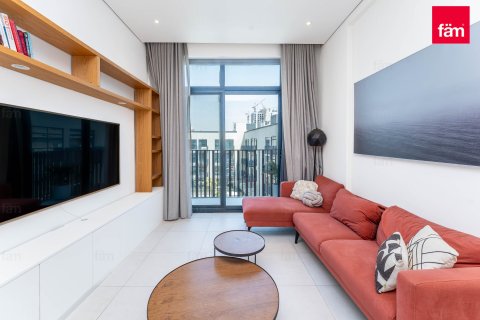 2 bedrooms Apartment in Dubai, UAE No. 198638