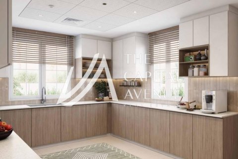 Вилла с 4 спальнями в Халифа-Сити, ОАЭ №136922 6