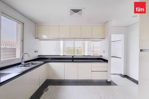 4 bedrooms Townhouse in Dubai, UAE No. 142806 17