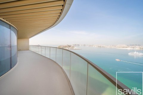 Appartement de 2 chambres à EMAAR Beachfront, UAE No. 201125 24