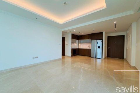 Appartement de 2 chambres à EMAAR Beachfront, UAE No. 201126 14