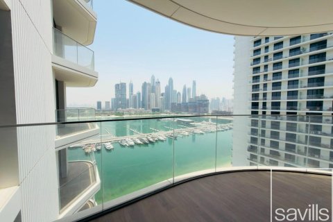 Appartement de 2 chambres à EMAAR Beachfront, UAE No. 201126 7