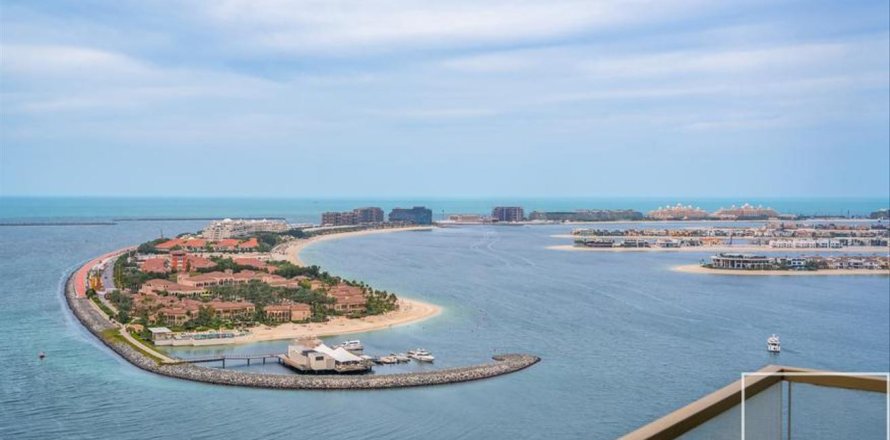 Appartement de 1 chambre à EMAAR Beachfront, UAE No. 201124