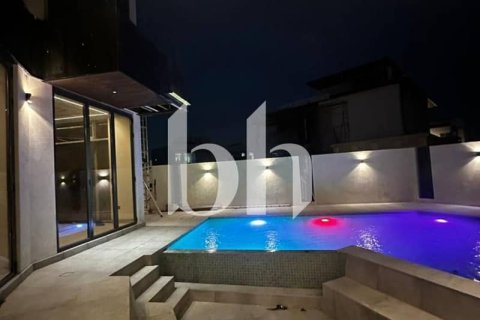 Villa de 5 dormitorios  No. 113210 4