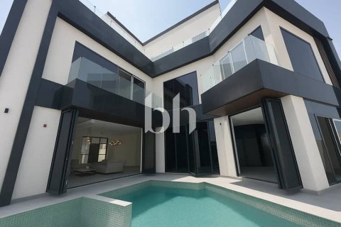 Villa de 5 dormitorios  No. 113213 17