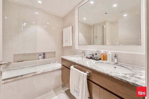 2 bedrooms Apartment in Dubai, UAE No. 161759 5