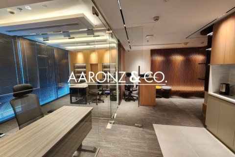 61m² Office in Business Bay, UAE No. 145082