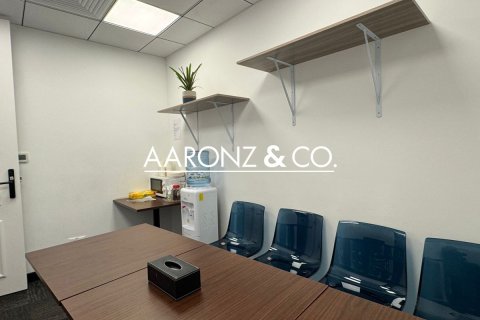 19m² Office in Business Bay, UAE No. 145081 8