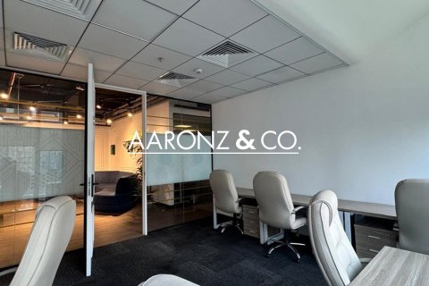 19m² Office in Business Bay, UAE No. 145081 4
