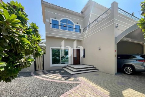 Вилла с 5 спальнями  №114124 2