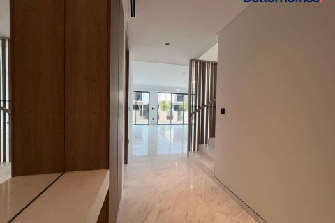 Villa de 4 dormitorios  No. 114128 30