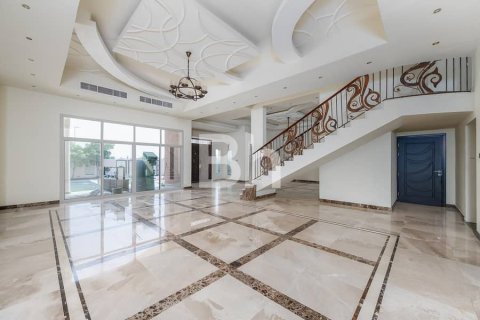 Villa de 5 dormitorios  No. 114122 24