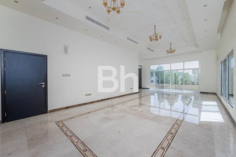 Villa de 5 dormitorios  No. 114122 21