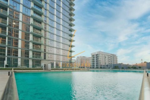 Apartment de 2 dormitorios en District One, UAE No. 203225 14