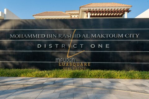 Apartment de 2 dormitorios en District One, UAE No. 203225 21