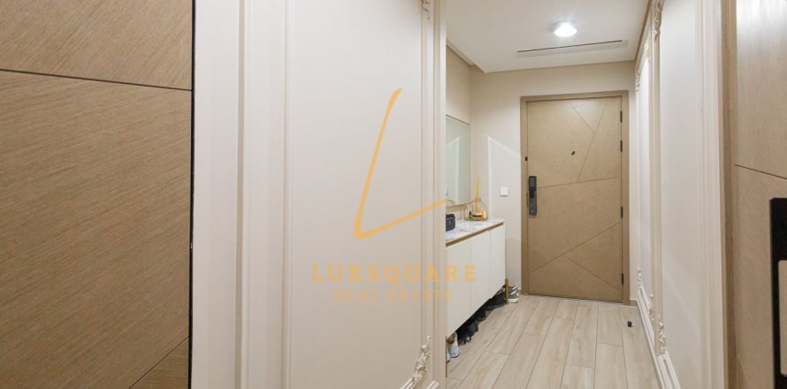 Apartment de 3 dormitorios en Dubai, UAE No. 203226