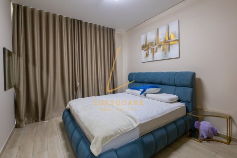 Apartment de 3 dormitorios en Dubai, UAE No. 203226 6