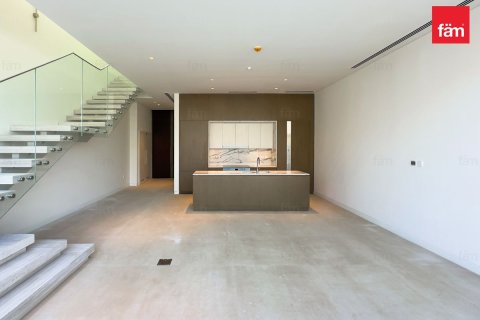 3 bedrooms Townhouse in Dubai, UAE No. 137223 3