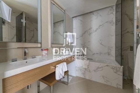 Квартира с 1 спальней в The Address Residences Dubai Opera, ОАЭ №192866 14